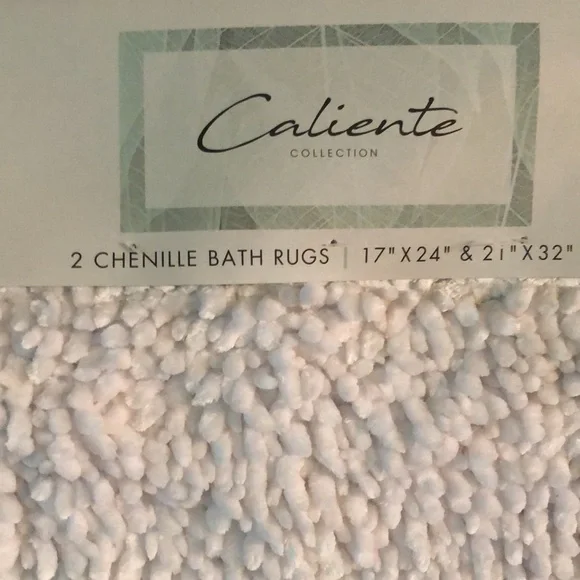 - 2 Chenille Bath Rugs - Picture 2 of 2
